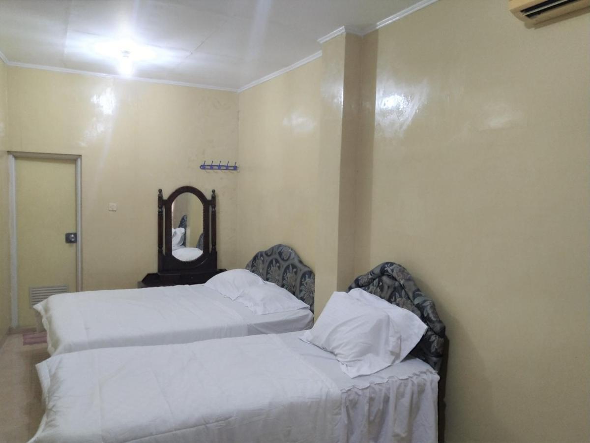 Hotel Pekalongan Syariah Mitra Reddoorz Eksteriør billede